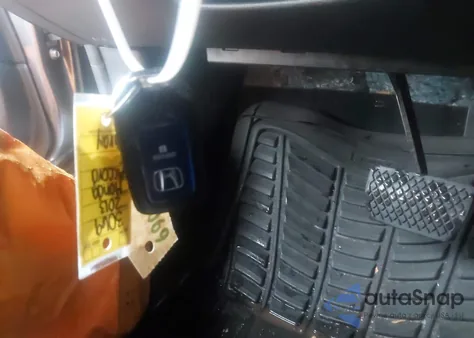 2018 Honda Accord Hybrid Touring z USA, uszkodzony, nr VIN 1HGCV3F96JA015945